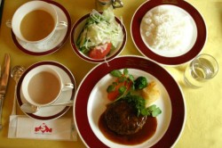 トワイライトエクスプレスでのランチ